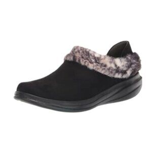 Bzees Crush Shoes Slip on Comfort Shoes Faux Fur Detail Black 🆕📦🏃 💨⚡🚚